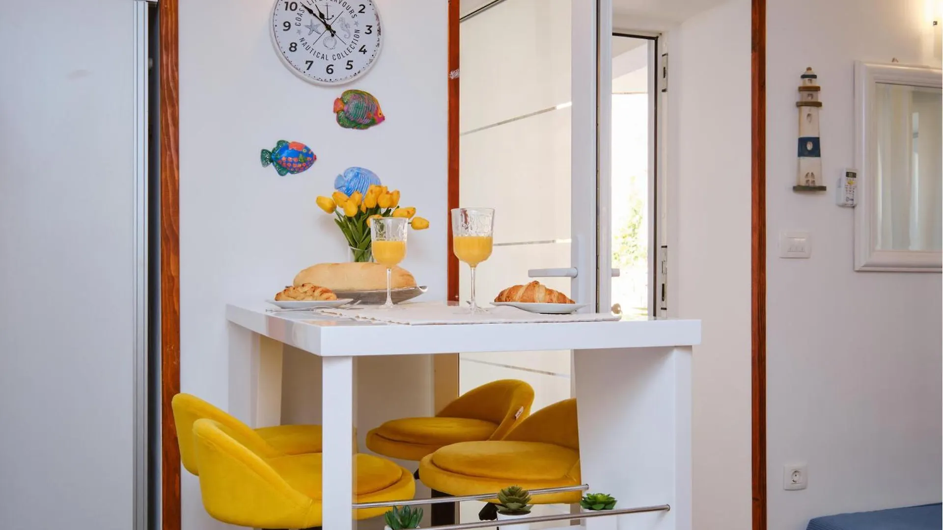 Lovely Apartment In Ilovik With Kitchen 0*,  Croatia